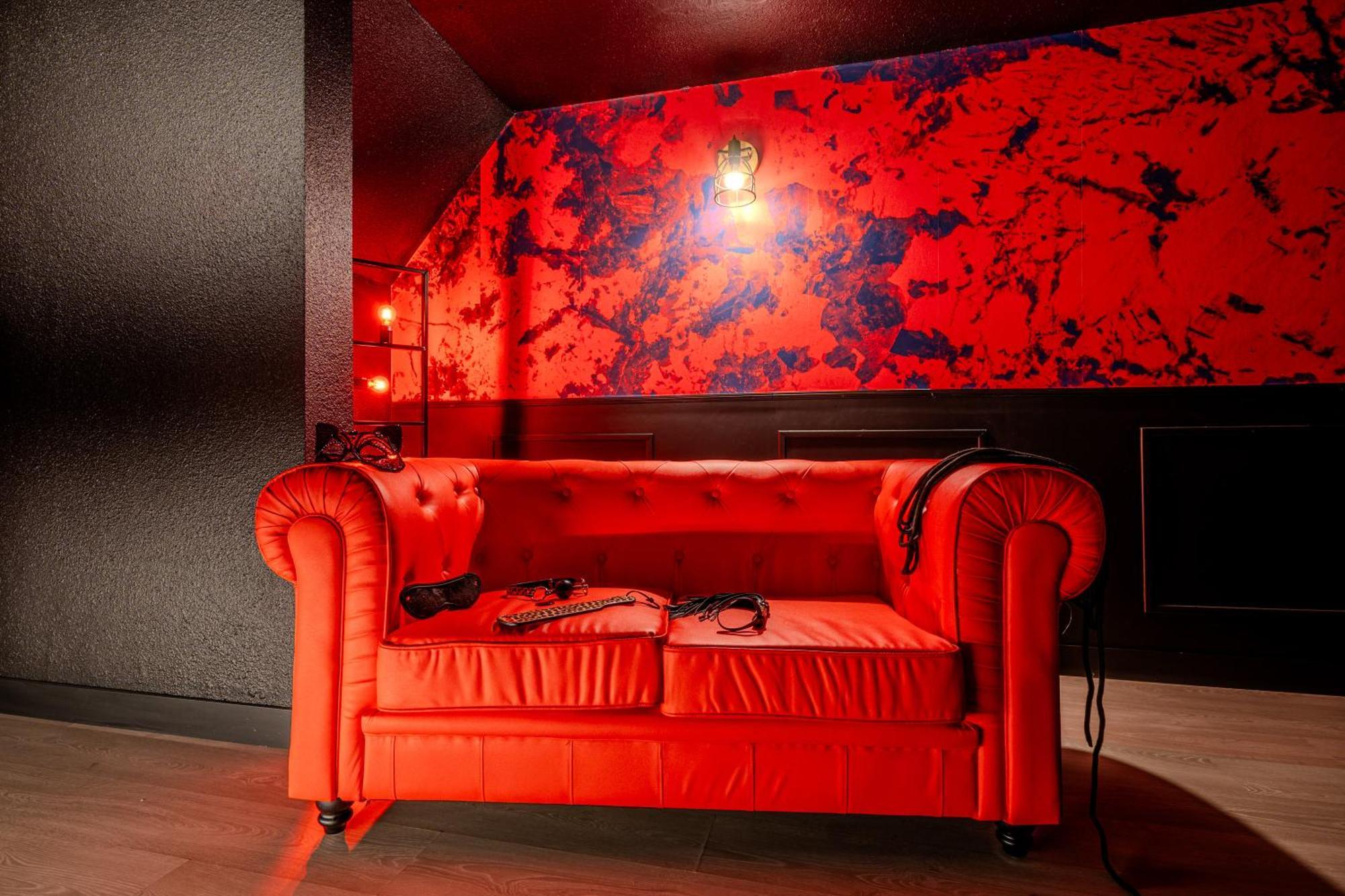 Cocon Sensuel - 50 Nuances - Les Cocons De Nath Apartment Montbeliard Bagian luar foto